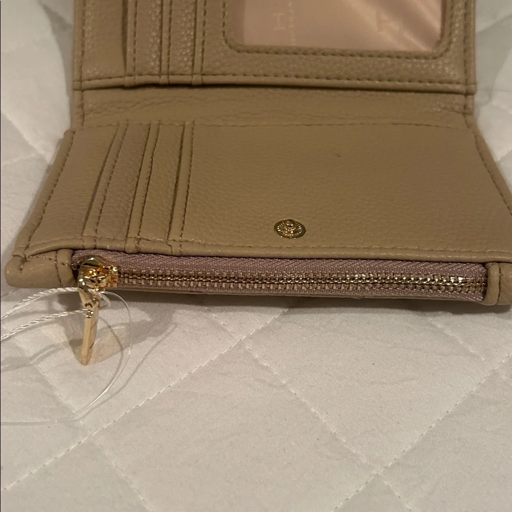 NWT H BY Halston Quilted Faux Leather Tan Wallet 6